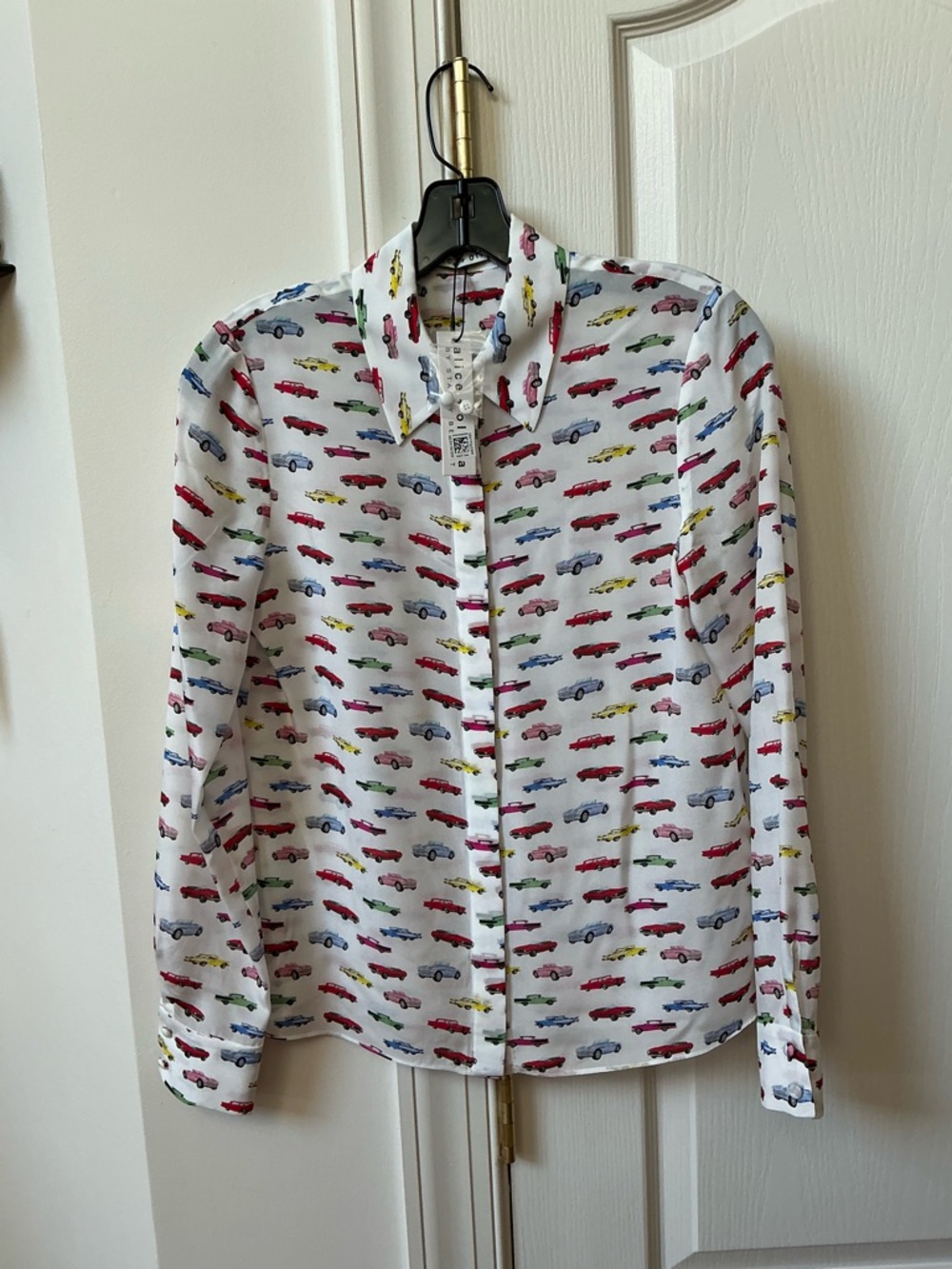 NWT ALICE + OLIVIA VINTAGE CARS WILLA SILK BLOUSE BLOOMINGDALES EXCLUSIVE
